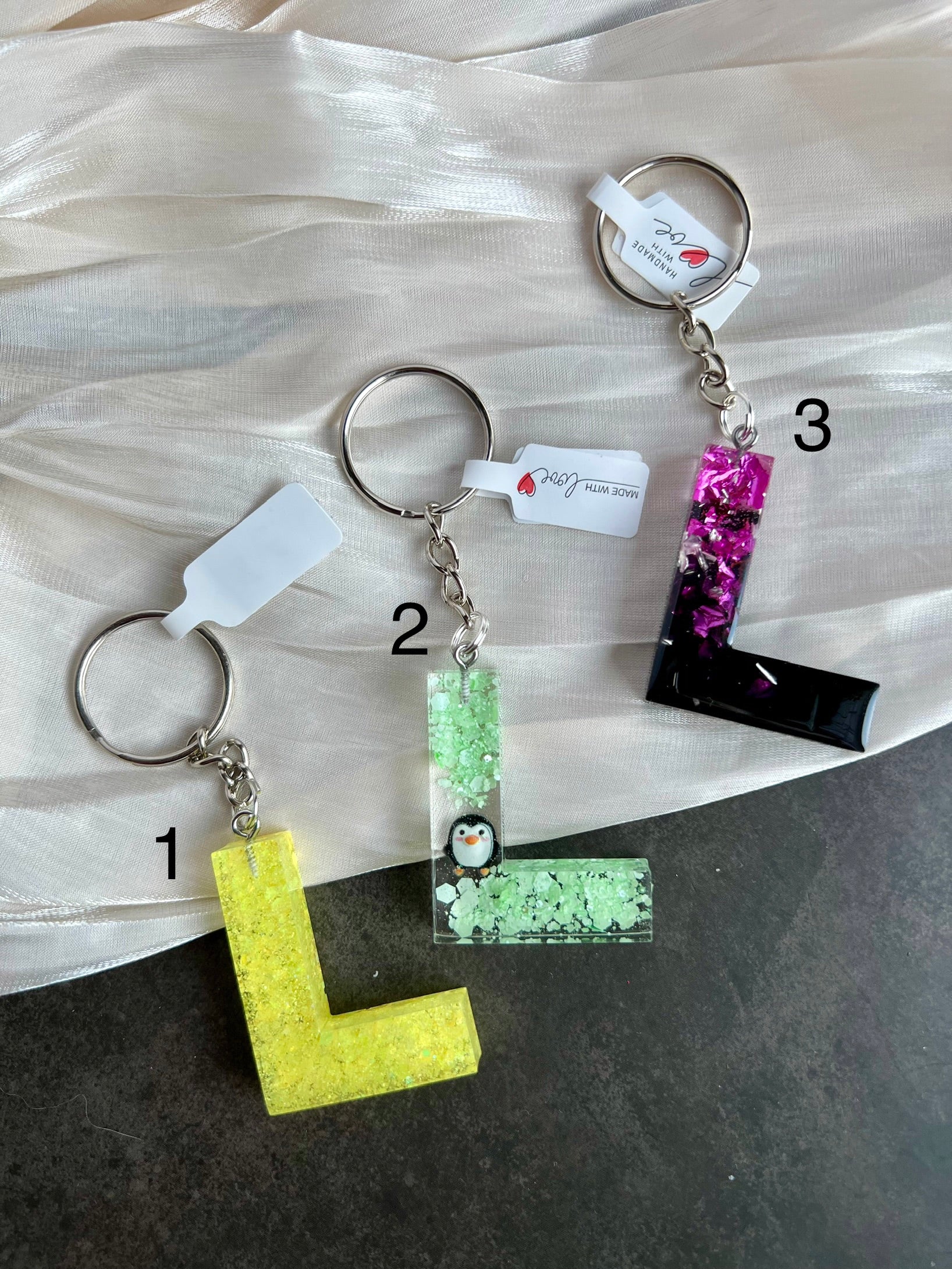 Schlüsselanhänger Buchstabe Silber