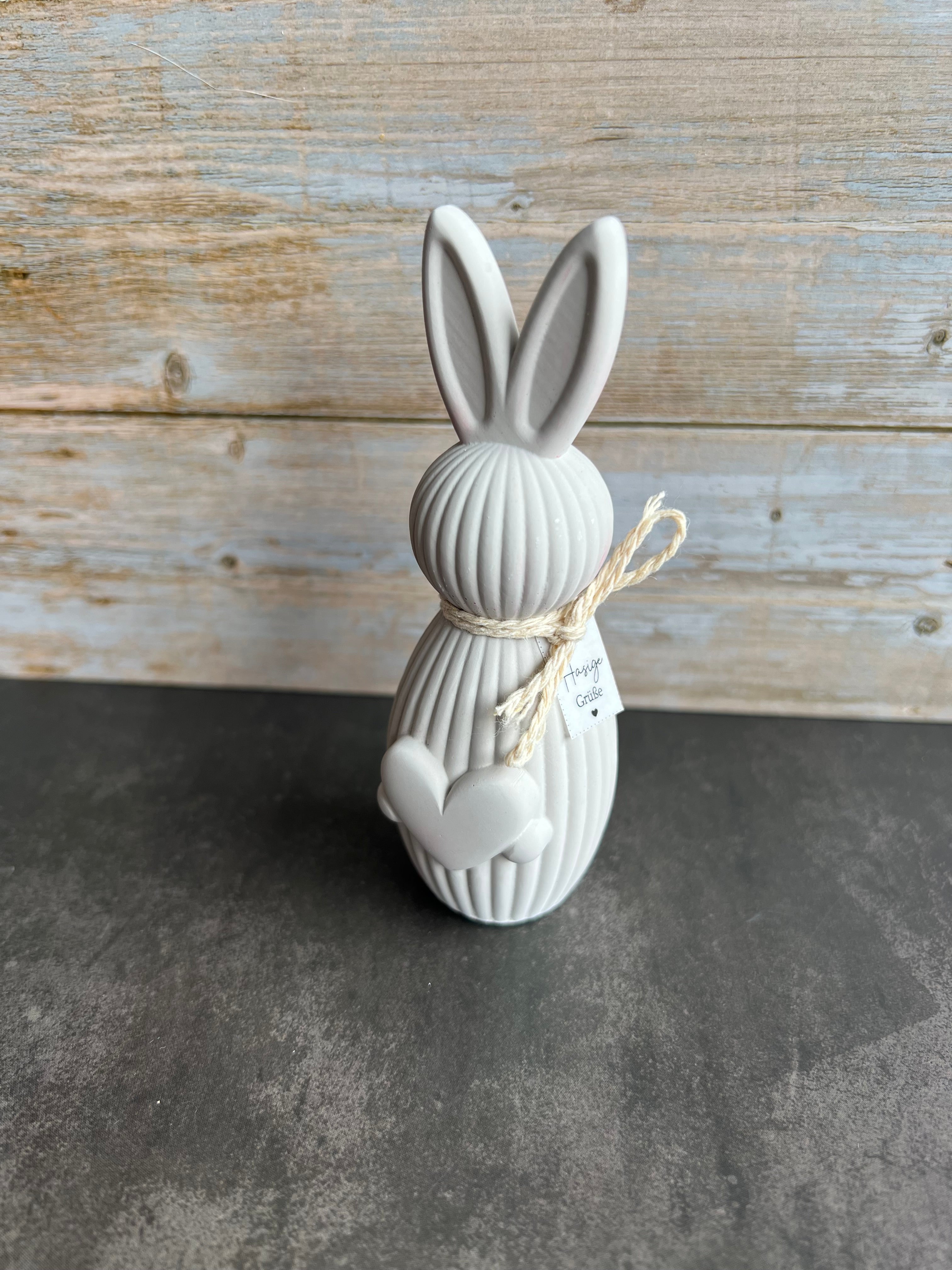 Osterfiguren Gießkeramik